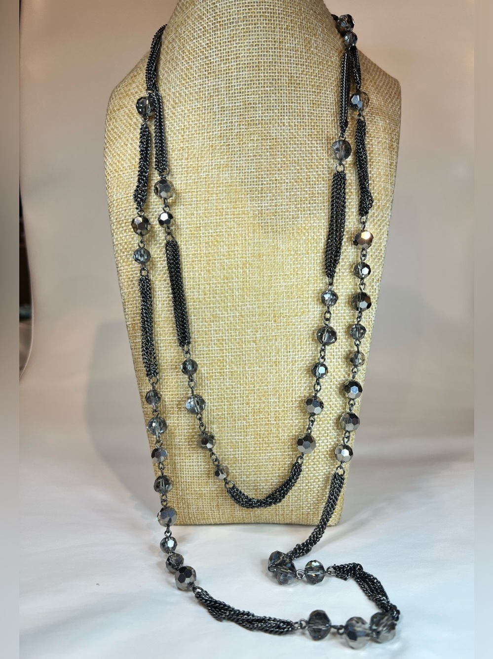 NWOT Express Deco gunmetal chain faceted glass double strand elegant necklace